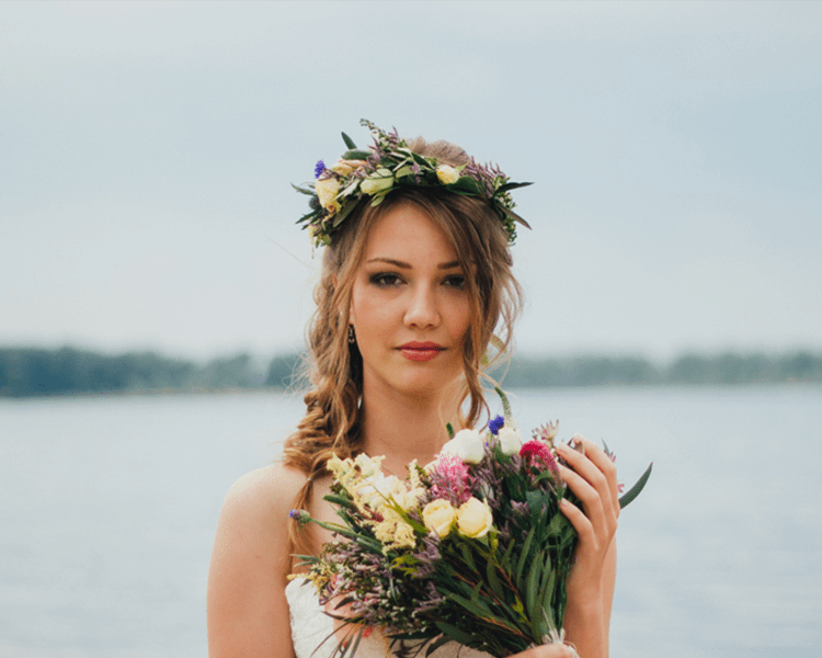 Brautfrisurentrends für die Hochzeitssaison 1 hochzeitsfrisur trend flecht